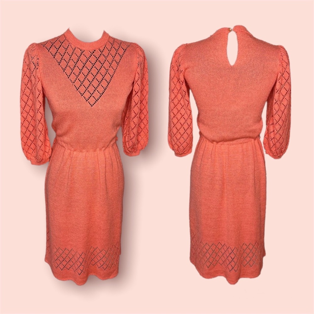VINTAGE 70s Coral Long Sleeve Crochet Dress